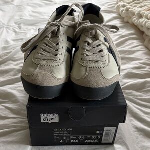 Onitsuka Tiger by Asics Mexico 66 Cream and Navy Sneakers